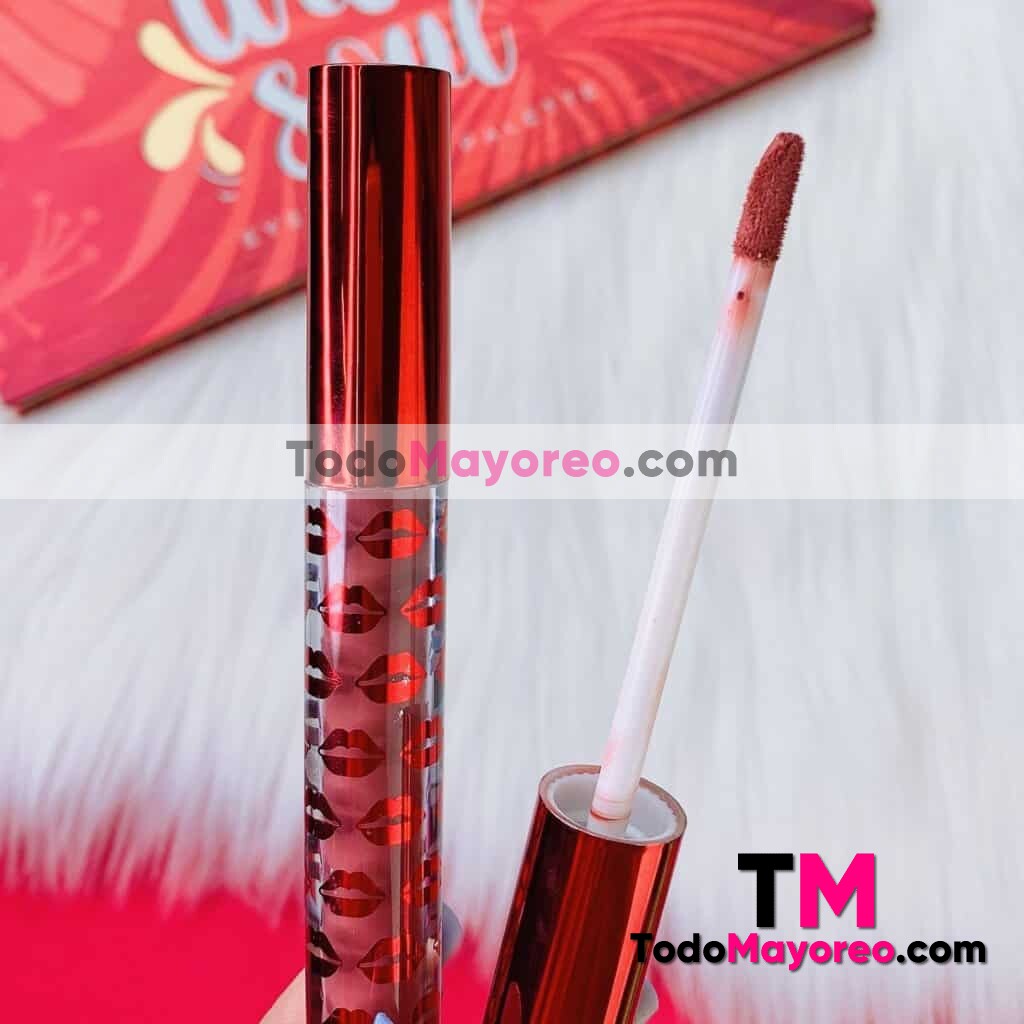 Labial Edicion Red Kylie Lip Gloss Tono 12 Kylie Proveedor Maquillaje Mayoreo M3521
