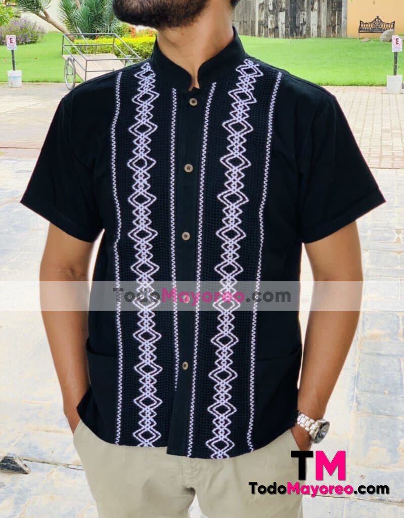 rj00631 Camisa guayabera de manta color negro artesanal para hombre hecho en Chiapas mayoreo fabrica - TodoMayoreo.com
