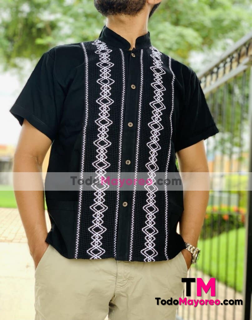 rj00631 Camisa guayabera manta color negro artesanal mexicano para hombre hecho en fabrica - TodoMayoreo.com