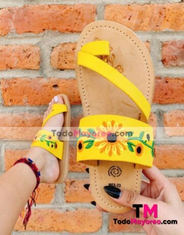 zs00851 Huaraches artesanales mexicanos de piso para mujer color amarillo bordado de girasol mayoreo fabrica