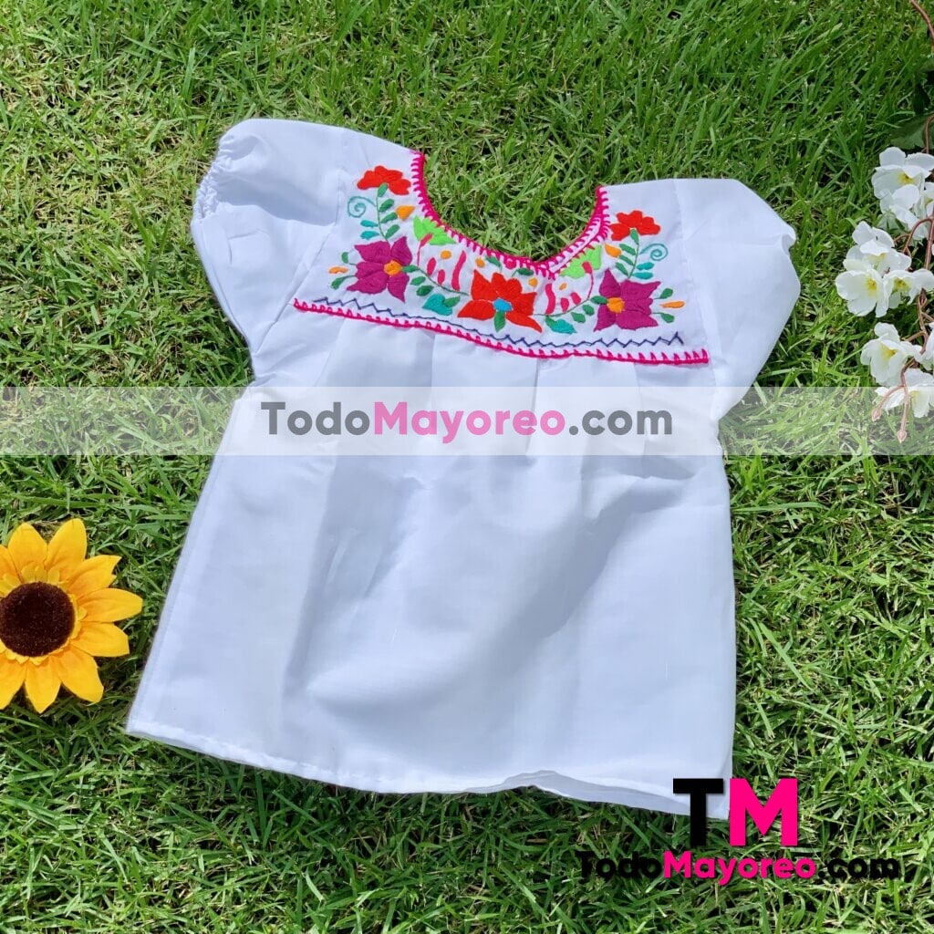 RE-00001- Blusa Blanco Flores Bordadas a Mano Artesanal Mexicano para Bebe