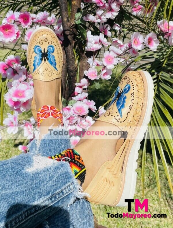 Ze 00058 Huaraches Artesanales Piso Para Mujer Tan Mariposa Azul Bordada Fabricante Calzado Mayoreo (3)