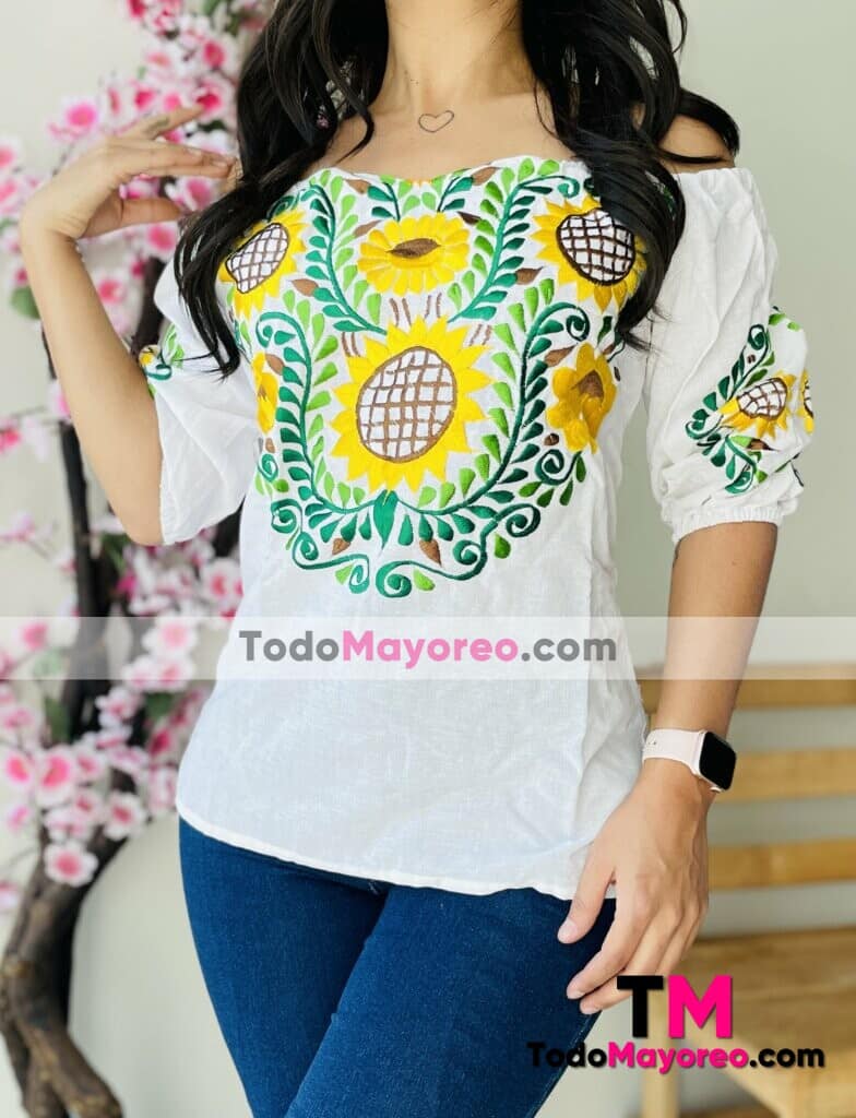 rj00807 Blusa artesanal mexicano de manta color blanco diseño de girasoles para mujer hecho en Chiapas mayoreo fabrica